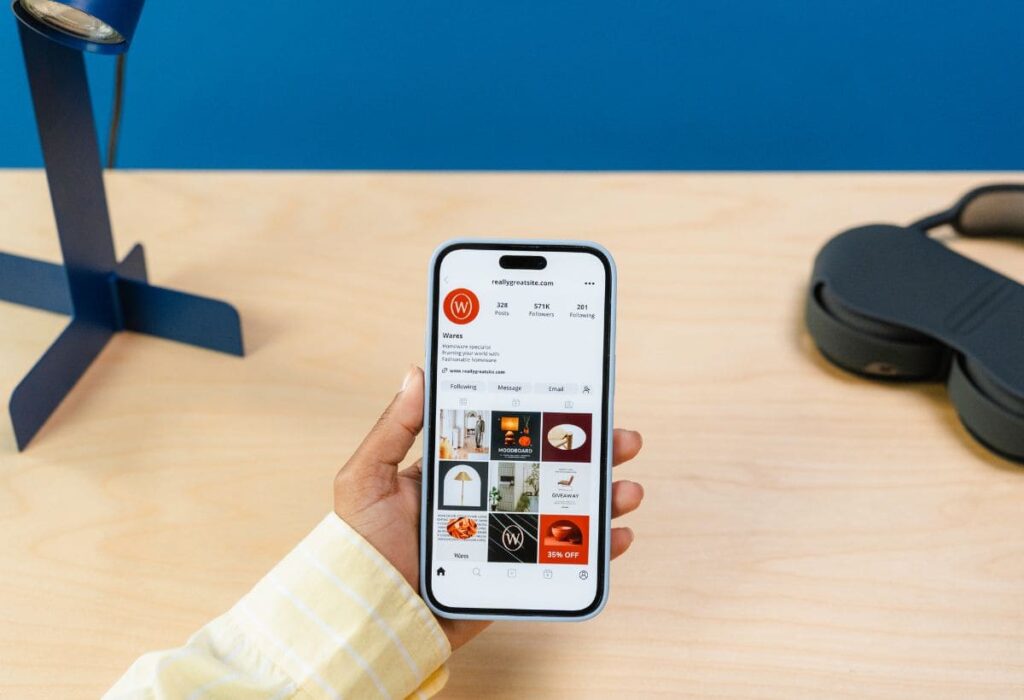 O que acontece quando você para de postar nas redes sociais